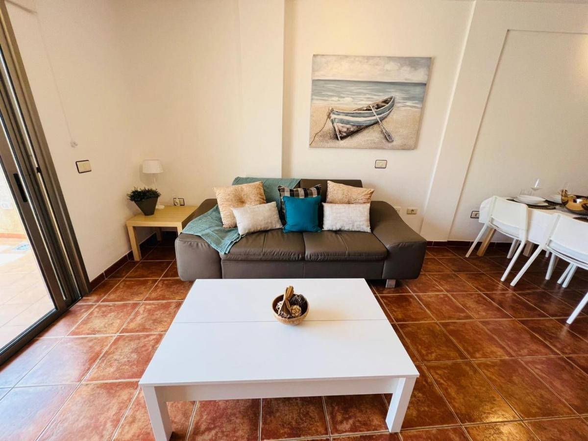 Apartamentos Vista Marina - El Medano Buitenkant foto