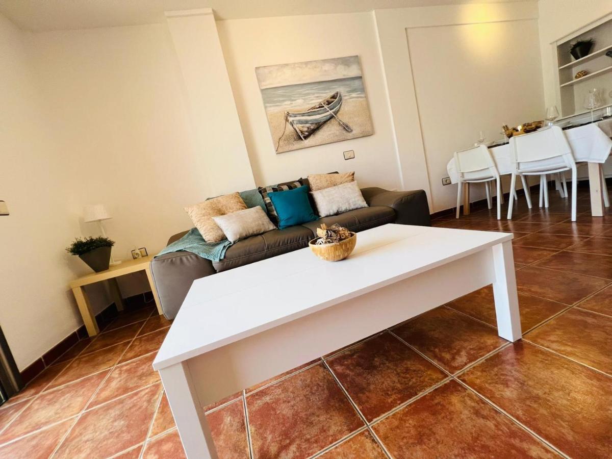 Apartamentos Vista Marina - El Medano Buitenkant foto